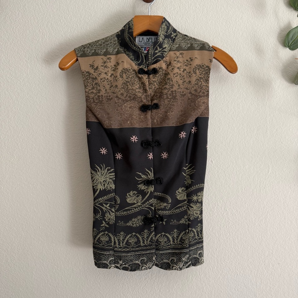 Vintage La Belle Asian inspired top